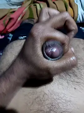 Snapshot of Rohan0ne chatting on 5, 1, 2025 Rohan0ne online show from 5, 1, 2025