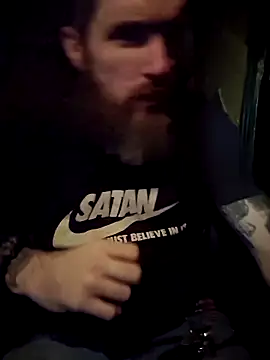 Snapshot of lit702 chatting on 1, 11, 2025 lit702 online show from 1, 11, 2025