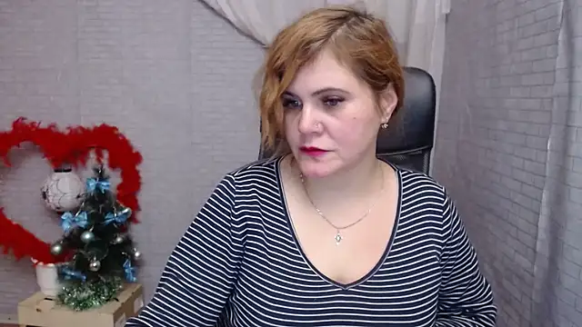 DaniellaKiss online show from 4, 1, 2025