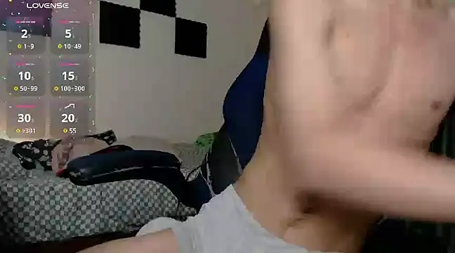 bryamado69 online show from 10, 3, 2025