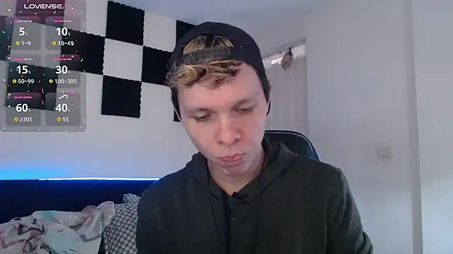 bryamado69 online show from 20, 10, 2025