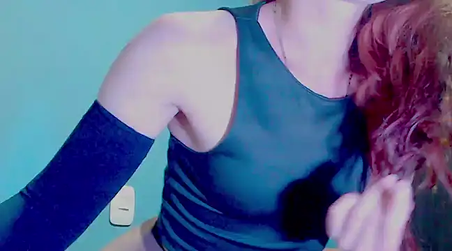 Snapshot of zoe_jones3 chatting on 9, 12, 2024 zoe jones3 online show from 9, 12, 2024