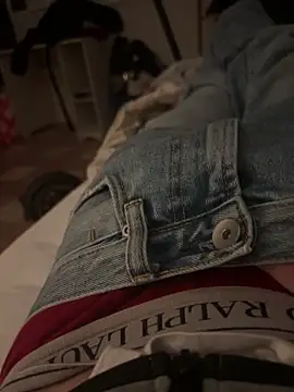 pignoufe online show from 26, 3, 2026