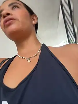 Snapshot of Laura_fernandezII chatting on 10, 4, 2026 Laura fernandezII online show from 10, 4, 2026