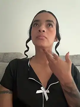 Snapshot of Laura_fernandezII chatting on 2, 5, 2026 Laura fernandezII online show from 2, 5, 2026