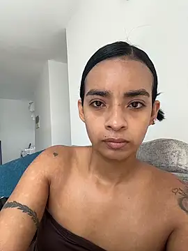 Snapshot of Laura_fernandezII chatting on 14, 5, 2026 Laura fernandezII online show from 14, 5, 2026