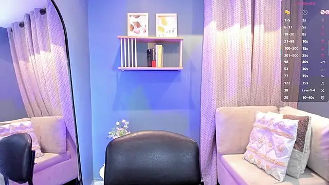 Snapshot of LenaRuiz_ chatting on 9, 7, 2026 LenaRuiz online show from 9, 7, 2026