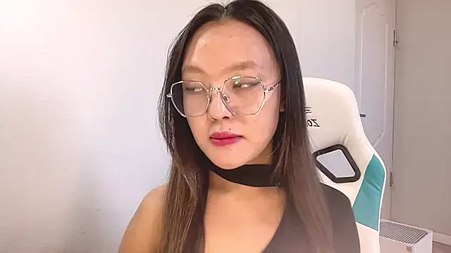 Snapshot of Risalynn chatting on 29, 12, 2024 Risalynn online show from 29, 12, 2024