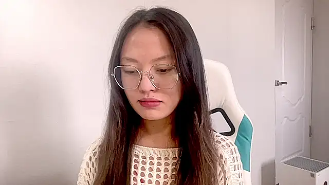 Snapshot of Risalynn chatting on 15, 1, 2025 Risalynn online show from 15, 1, 2025