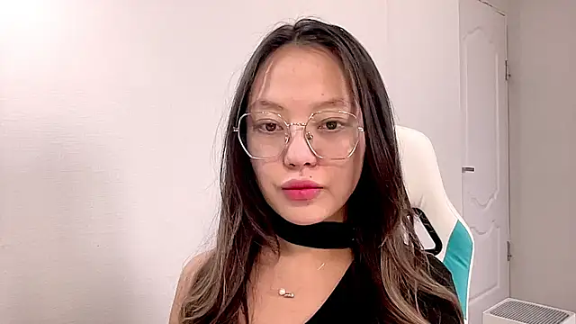 Snapshot of Risalynn chatting on 18, 1, 2025 Risalynn online show from 18, 1, 2025