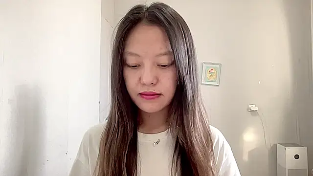 Snapshot of Risalynn chatting on 24, 2, 2025 Risalynn online show from 24, 2, 2025