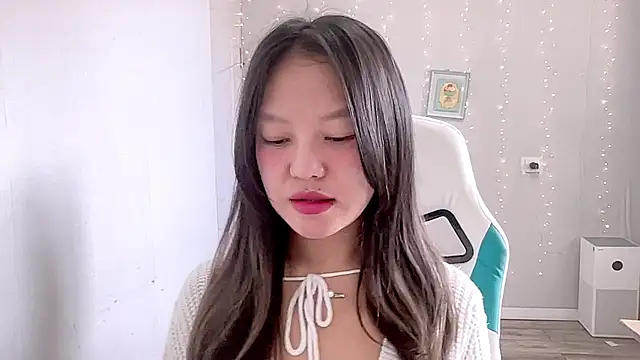 Snapshot of Risalynn chatting on 16, 3, 2025 Risalynn online show from 16, 3, 2025