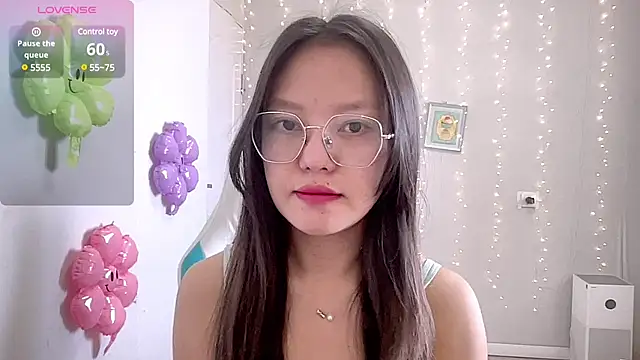 Snapshot of Risalynn chatting on 19, 3, 2025 Risalynn online show from 19, 3, 2025