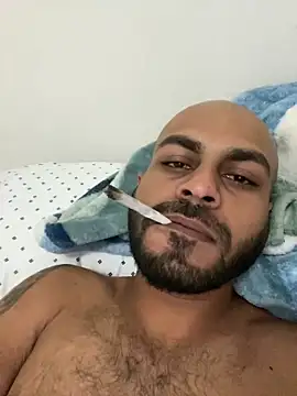 islandvybee55 online show from 9, 12, 2024