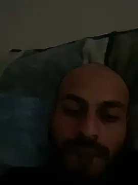 islandvybee55 online show from 15, 12, 2024