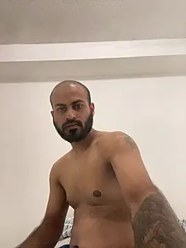 islandvybee55 online show from 14, 1, 2025