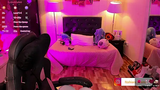 NahiaraEvans  online show from 26, 2, 2026