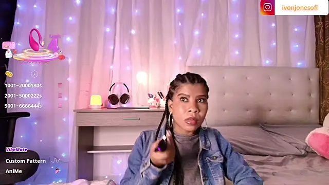 Snapshot of ivonjoness chatting on 16, 4, 2026 ivonjoness online show from 16, 4, 2026
