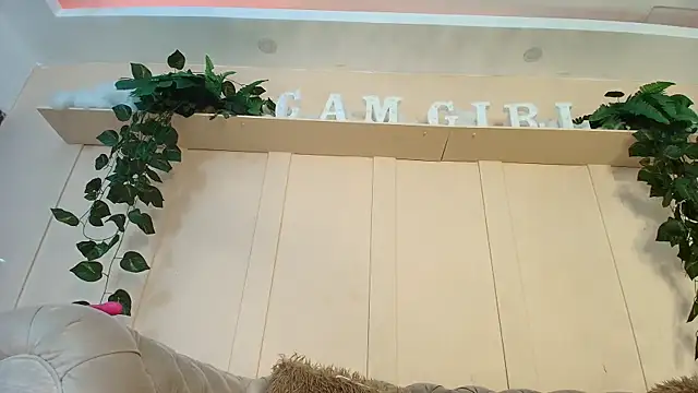 JOCELYN SANTANA1 online show from 21, 12, 2025