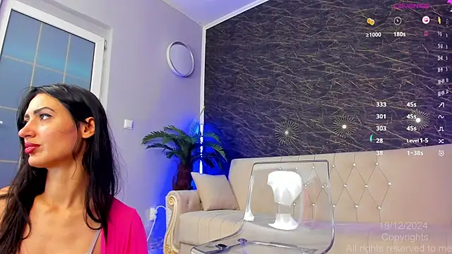 Snapshot of moona_ray chatting on 21, 12, 2024 moona ray online show from 21, 12, 2024