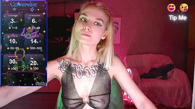 mischellemeow13 online show from 8, 10, 2025