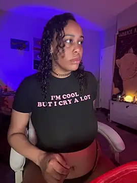 loveluna8 online show from 27, 2, 2025