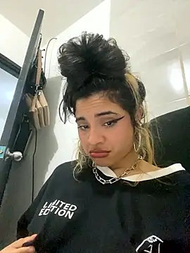 Snapshot of mysteriousgirl20 chatting on 12, 1, 2026 mysteriousgirl20 online show from 12, 1, 2026