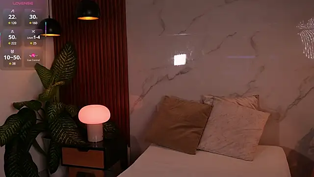 lexiee grey  online show from 7, 5, 2026