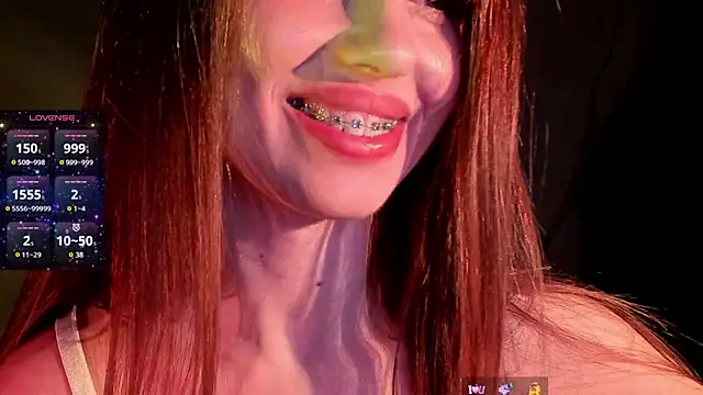 Snapshot of L1TWW chatting on 22, 12, 2024 L1TWW online show from 22, 12, 2024