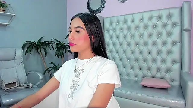 eimy luu online show from 22, 12, 2024