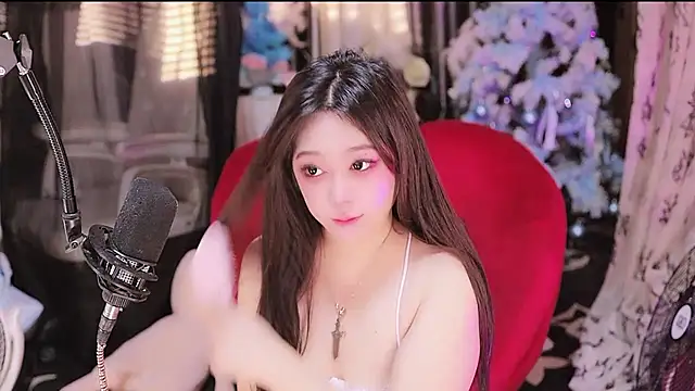 Snapshot of Missy_Nana21 chatting on 31, 10, 2025 Missy Nana21 online show from 31, 10, 2025