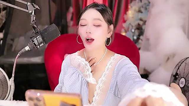 Missy Nana21 online show from 24, 5, 2026
