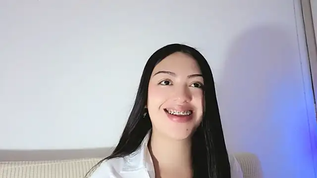 Sweet-Sophiee online show from 21, 7, 2026