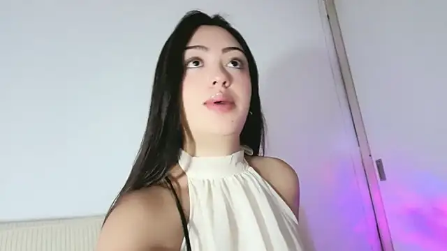 Sweet-Sophiee online show from 27, 7, 2026