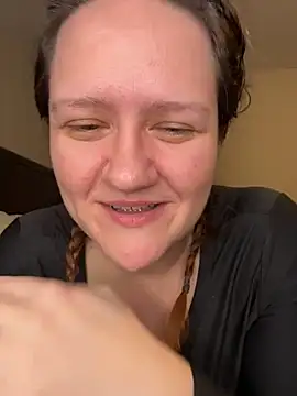 Kinkbitch25 online show from 17, 12, 2025