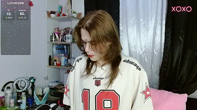 Snapshot of shun_sun chatting on 16, 12, 2024 shun sun online show from 16, 12, 2024