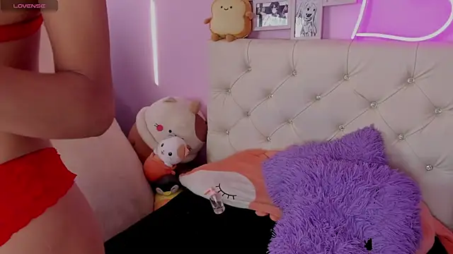 Yuni-Kim online show from 28, 2, 2025