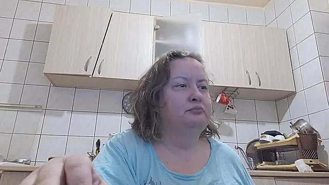 Snapshot of melissaBlessing chatting on 6, 1, 2025 melissaBlessing online show from 6, 1, 2025