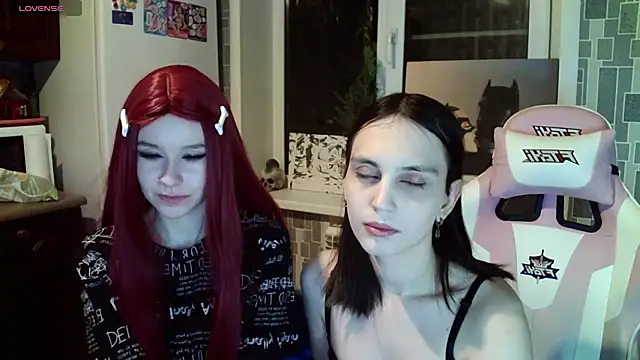 Snapshot of BlackHe4rts_ chatting on 5, 3, 2025 BlackHe4rts online show from 5, 3, 2025