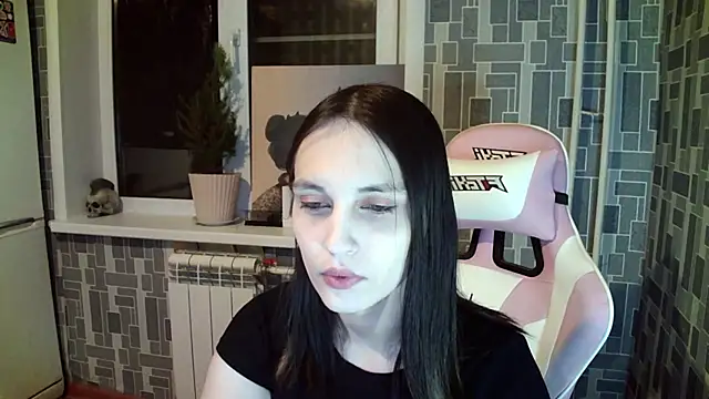 Snapshot of BlackHe4rts_ chatting on 18, 3, 2025 BlackHe4rts online show from 18, 3, 2025