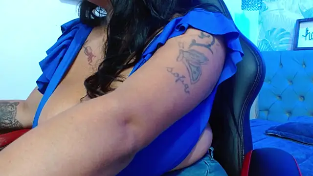 violletha online show from 3, 10, 2025