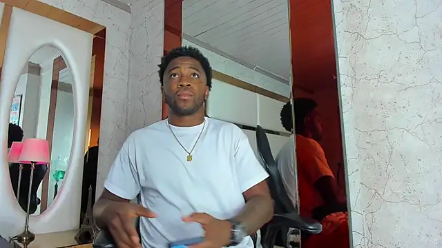 Drake Nassir4 online show from 5, 3, 2025