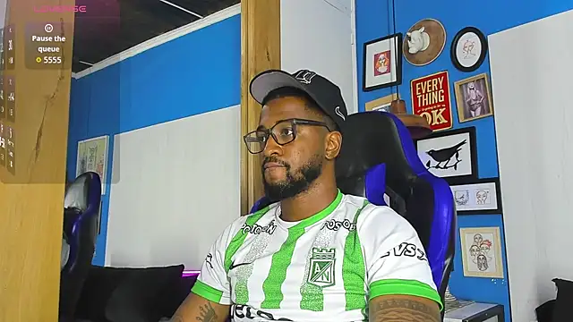 Drake Nassir4 online show from 23, 9, 2025