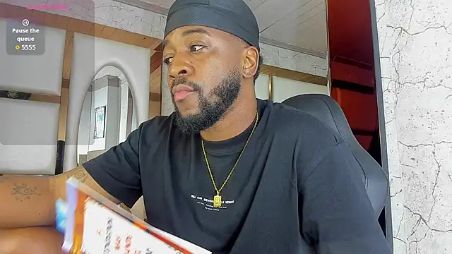 Drake Nassir4 online show from 19, 11, 2025