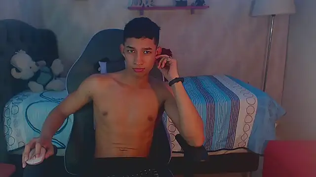 jose sexycumm online show from 17, 1, 2025