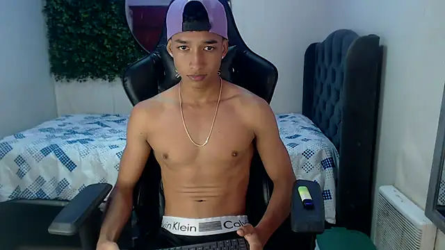 jose sexycumm online show from 29, 1, 2025