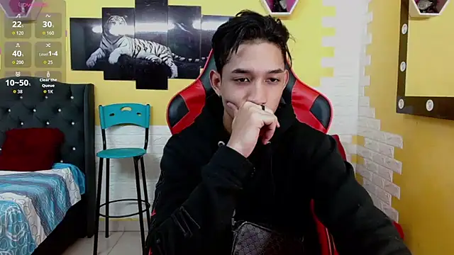 jose sexycumm online show from 15, 12, 2025