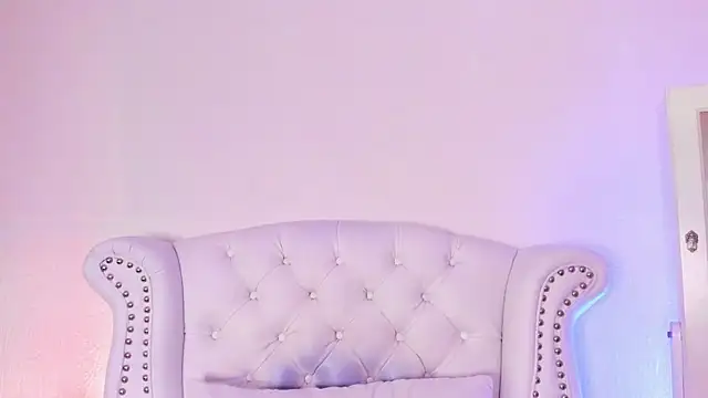 Snapshot of GabyPetit chatting on 28, 3, 2026 GabyPetit online show from 28, 3, 2026