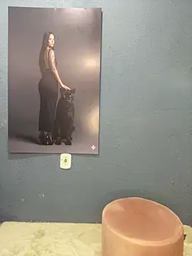 Snapshot of Elamesmamorena chatting on 25, 11, 2025 Elamesmamorena online show from 25, 11, 2025