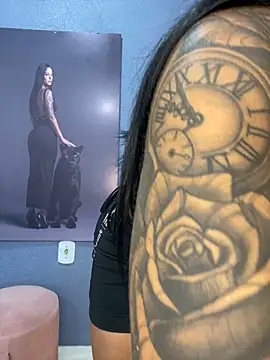 Snapshot of Elamesmamorena chatting on 3, 12, 2025 Elamesmamorena online show from 3, 12, 2025